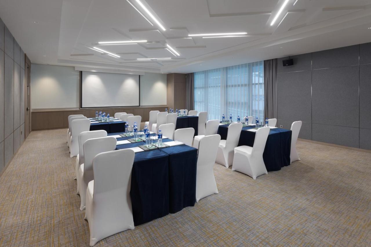Holiday Inn Guiyang City Center By Ihg Bagian luar foto