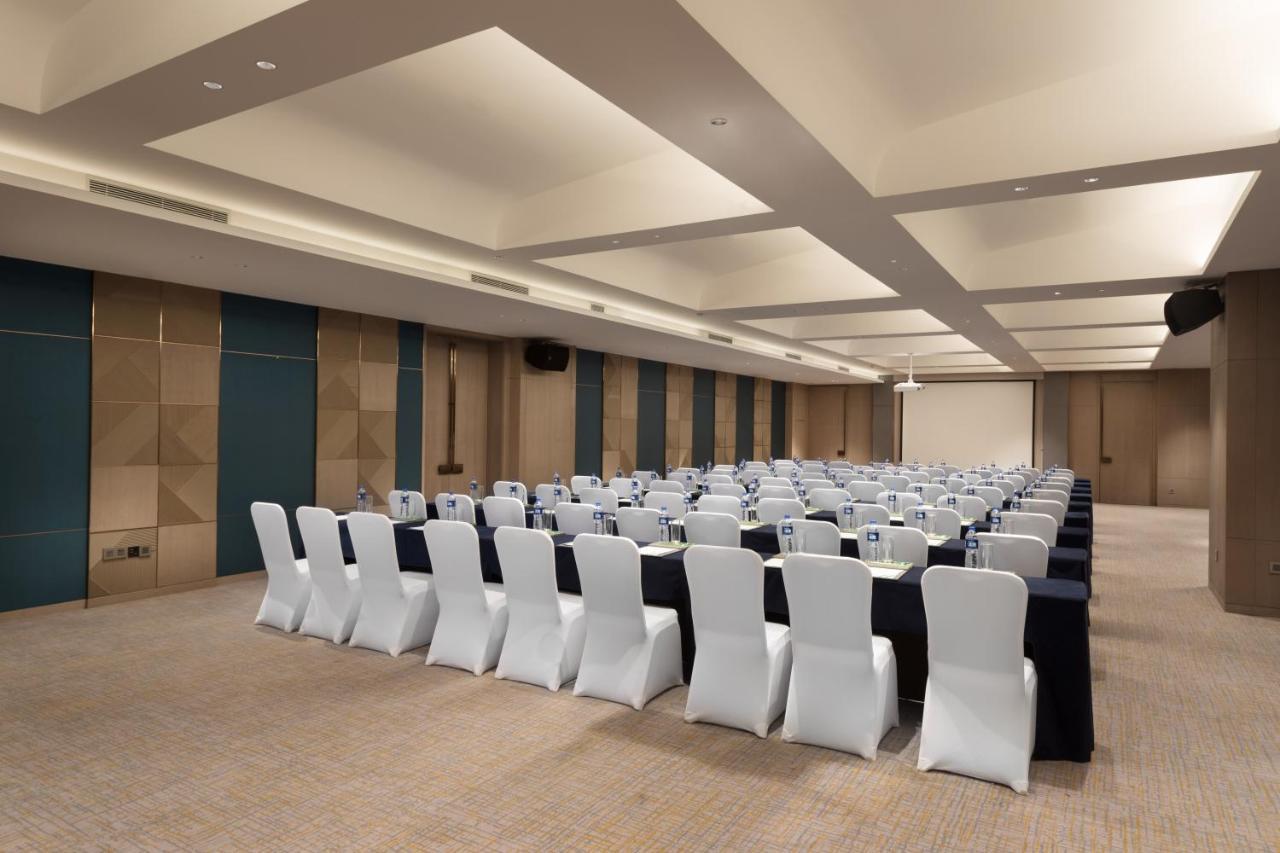 Holiday Inn Guiyang City Center By Ihg Bagian luar foto